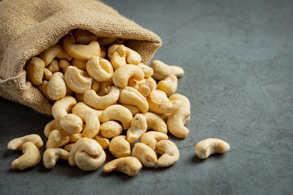 Are Cashews nuts Really Good for Your Teeth