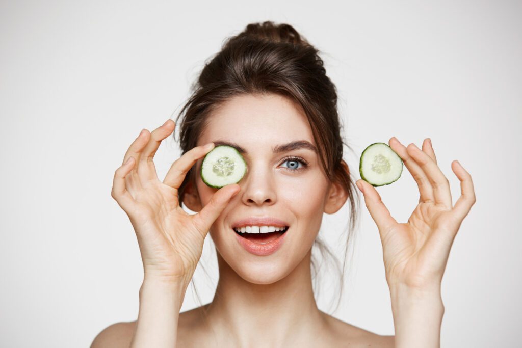What is Skin Cycling And Its benefits For Skin and Acne