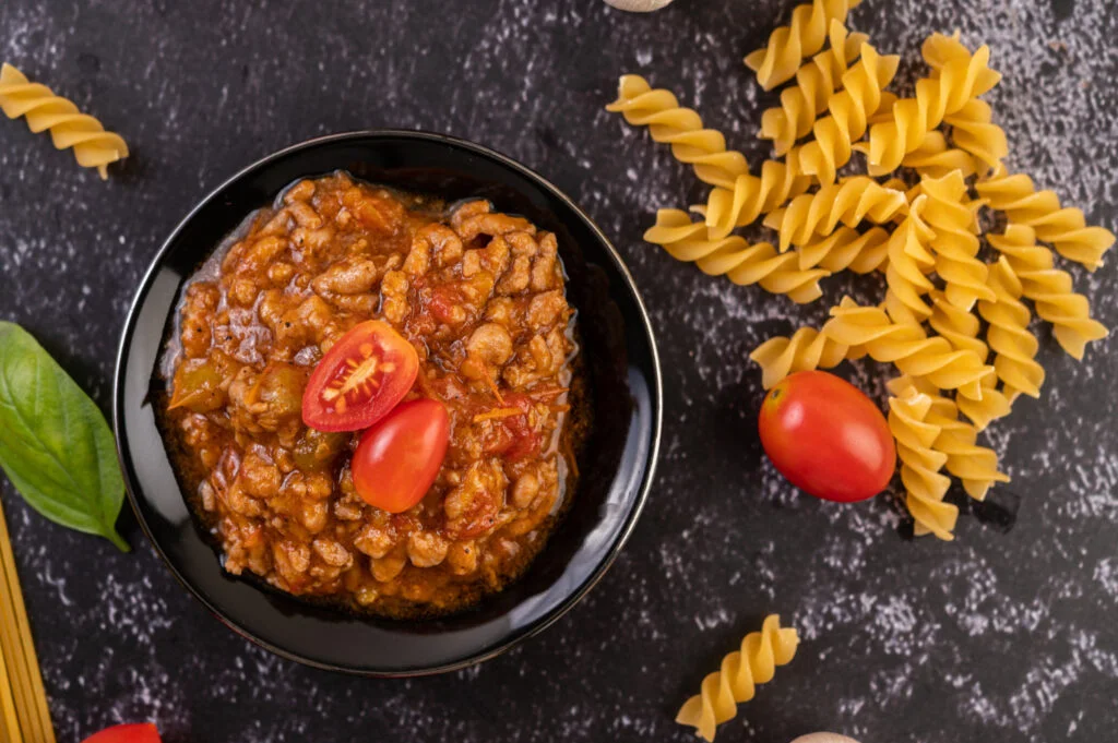 Red Lentil Pasta With Sauteed Cherry Tomatoes Healthy Recipe